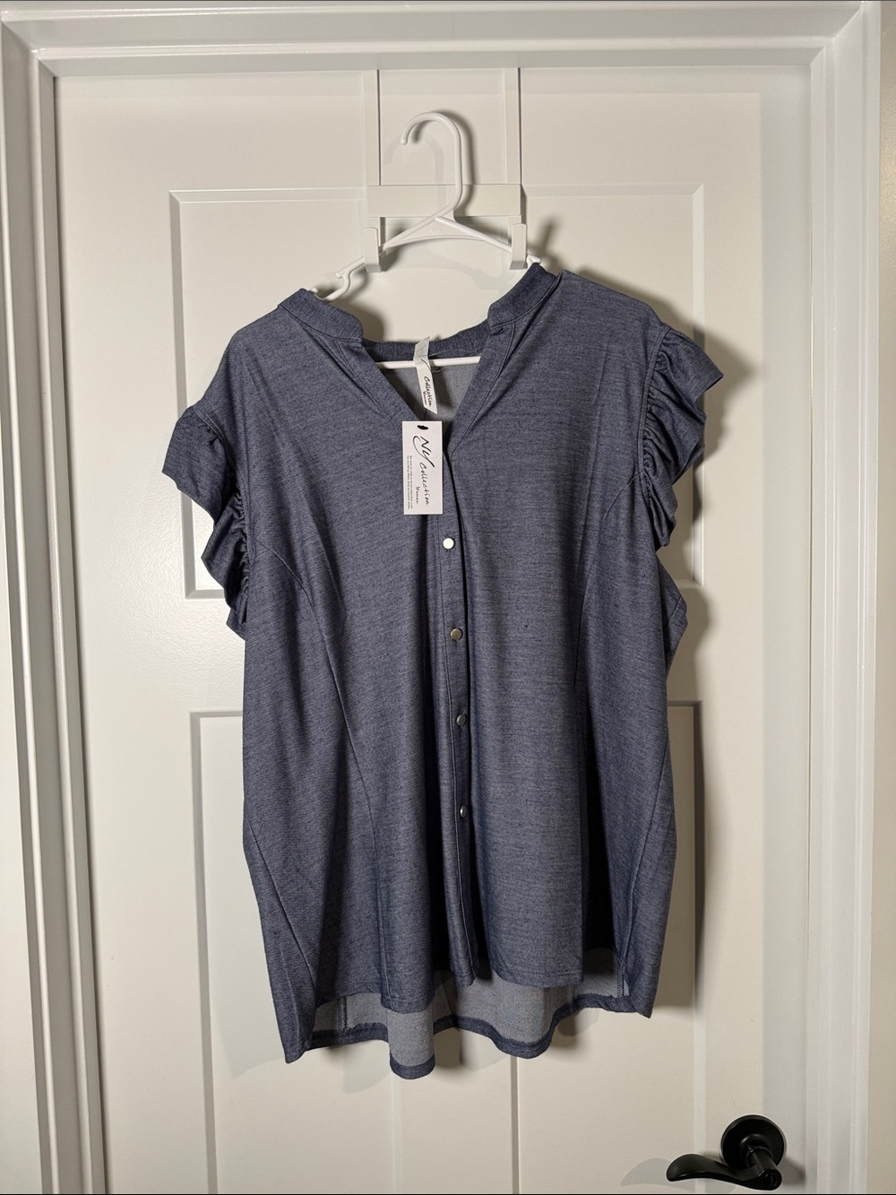Noelle Heathered Navy Button-Front Ruffle Sleeve Top